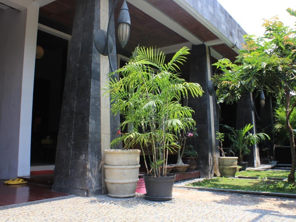 Puri Minggiran Guesthouse Yogya Yogyakarta Luaran gambar