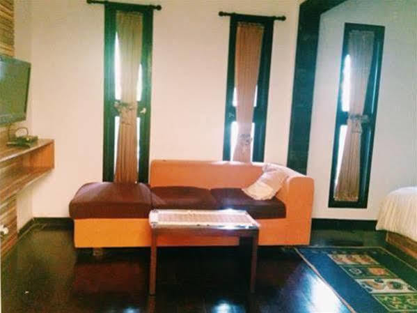 Puri Minggiran Guesthouse Yogya Yogyakarta Luaran gambar