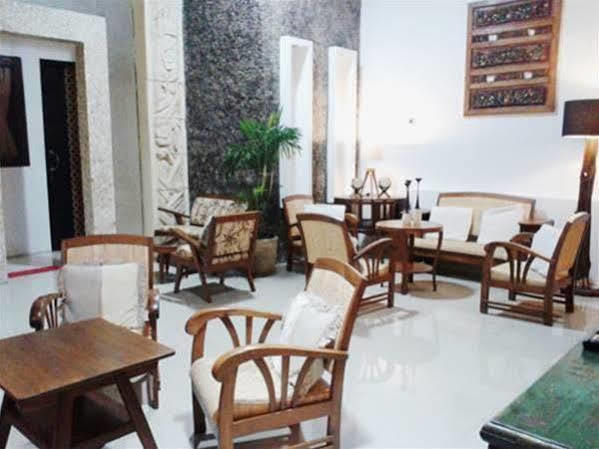 Puri Minggiran Guesthouse Yogya Yogyakarta Luaran gambar